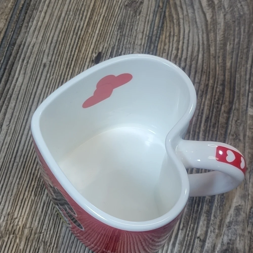 Disney Minnie and Mickie Heart shaped mug